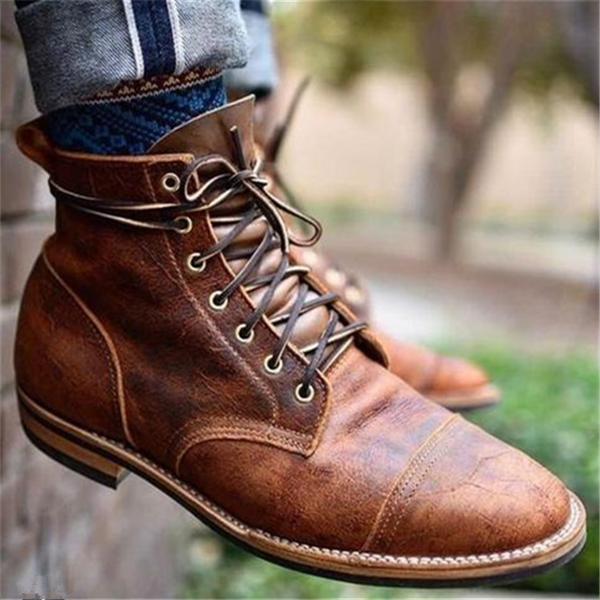 James™ | Leren schoenen